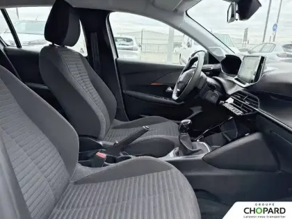 Photo 12 Peugeot 208  PureTech 75 S&S BVM5