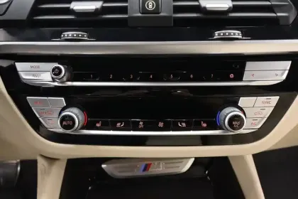 Photo 12 BMW X4  M40d 340 ch BVA8