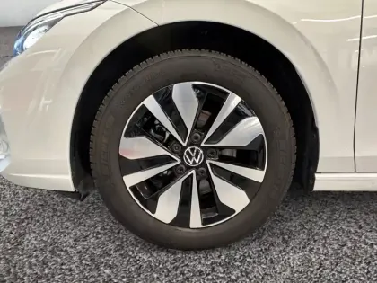 Photo 8 Volkswagen Golf  2.0 TDI 150 DSG7