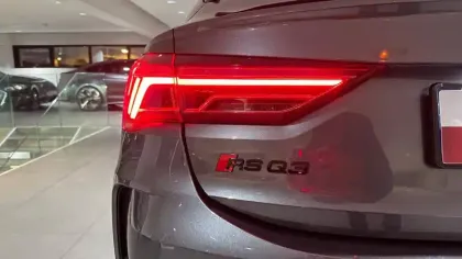 Photo 37 Audi RS Q3  Sportback 2.5 TFSI 400 ch S tronic 7
