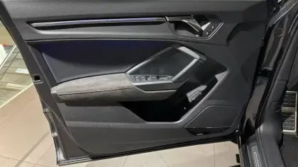 Photo 9 Audi RS Q3  Sportback 2.5 TFSI 400 ch S tronic 7