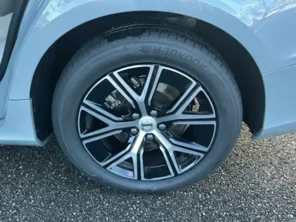 Photo 8 Volvo V60  B3 163 ch DCT 7