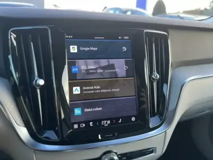 Photo 20 Volvo V60  B3 163 ch DCT 7