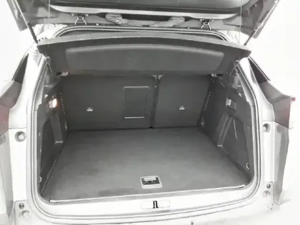 Photo 35 Peugeot 3008  Hybrid 225 e-EAT8