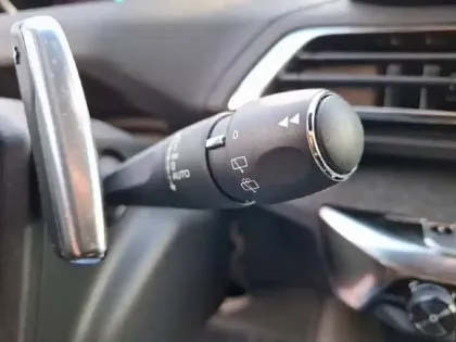 Photo 20 Peugeot 3008  Hybrid 225 e-EAT8