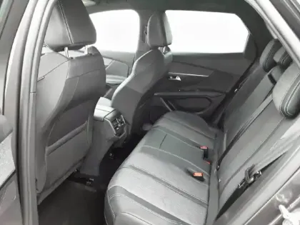 Photo 41 Peugeot 3008  Hybrid 225 e-EAT8