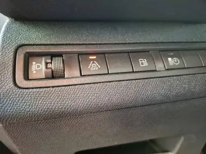 Photo 17 Peugeot 3008  Hybrid 225 e-EAT8