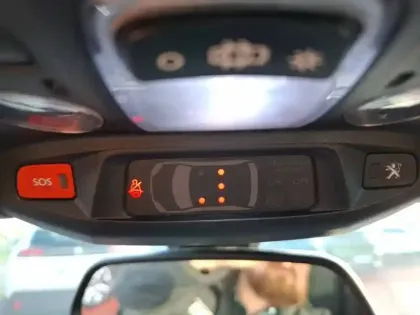 Photo 22 Peugeot 3008  Hybrid 225 e-EAT8