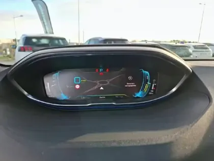 Photo 24 Peugeot 3008  Hybrid 225 e-EAT8