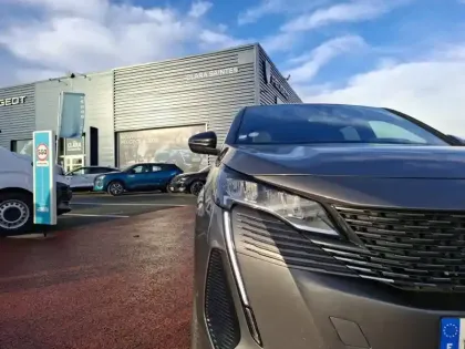 Photo 15 Peugeot 3008  Hybrid 225 e-EAT8