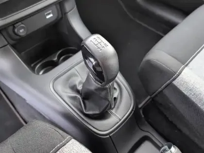 Photo 14 Citroën C3  PureTech 83 S&S BVM5