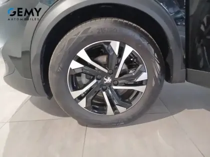 Photo 50 Peugeot 2008  PureTech 130 S&S EAT8