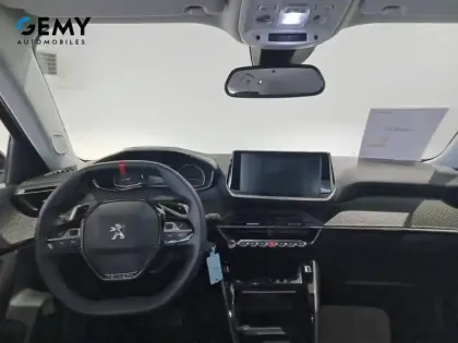 Photo 47 Peugeot 2008  PureTech 130 S&S EAT8
