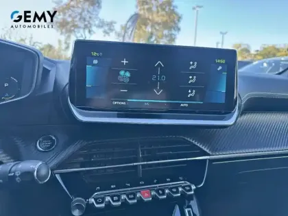 Photo 20 Peugeot 208  Electrique 50 kWh 136ch