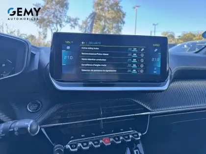 Photo 23 Peugeot 208  Electrique 50 kWh 136ch