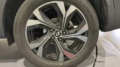 Photo 9 Renault Arkana  mild hybrid 140 EDC FAP - 22