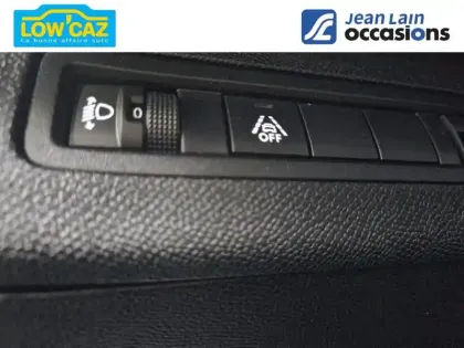 Photo 41 Peugeot 3008  Hybrid 136 e-DCS6