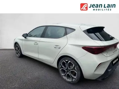 Photo 40 Cupra Leon  1.5 eTSI Hybrid 150 ch DSG7