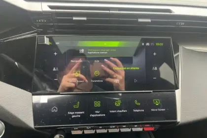 Photo 13 Peugeot 308  Hybrid 145 e-DCS6