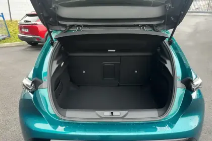 Photo 32 Peugeot 308  Hybrid 145 e-DCS6