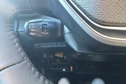 Photo 19 Peugeot 208  Hybrid 110 e-DCS6