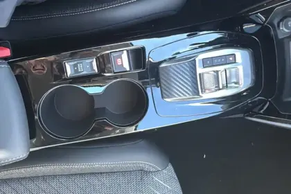 Photo 17 Peugeot 208  Hybrid 110 e-DCS6