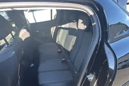 Photo 10 Peugeot 208  Hybrid 110 e-DCS6