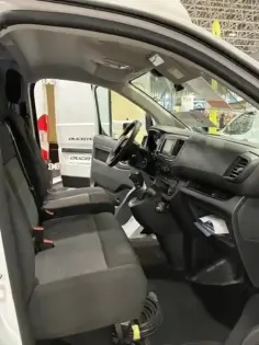 Photo 32 Fiat Scudo  FOURGON M DIESEL 150 CH MANUELLE