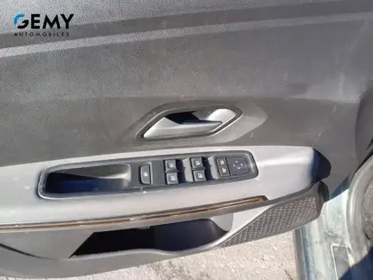 Photo 11 Dacia Jogger  Hybrid 140 7 places