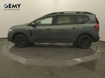 Photo 39 Dacia Jogger  Hybrid 140 7 places