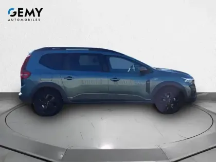 Photo 3 Dacia Jogger  Hybrid 140 7 places