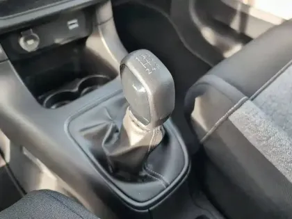 Photo 13 Citroën C3  PureTech 83 S&S BVM5