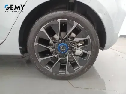 Photo 26 Renault Clio  TCe 90 ch GSR2