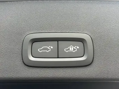 Photo 15 Volvo Ex40  Single Extended Range 252 ch 1EDT