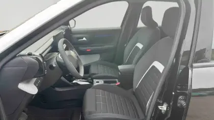 Photo 11 Citroën C3  Hybride 110 ch e-DCS6