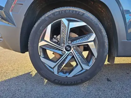 Photo 70 Hyundai Tucson  1.6 T-GDI 150 Hybrid 48V DCT-7