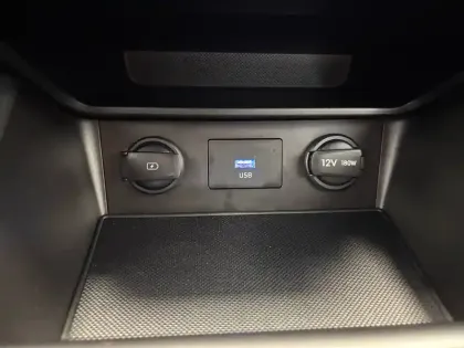 Photo 111 Hyundai Kona  Hybrid 141