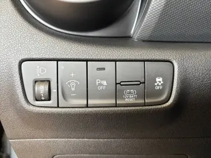 Photo 62 Hyundai Kona  Hybrid 141