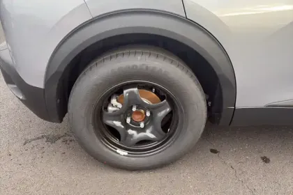 Photo 13 Peugeot 2008  Electrique 54 kWh 156 ch