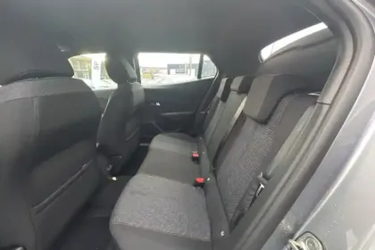 Photo 10 Peugeot 2008  Electrique 54 kWh 156 ch