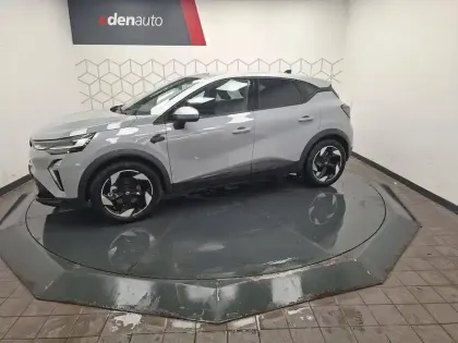 Photo 11 Renault Captur  E-Tech full hybrid 145 ch