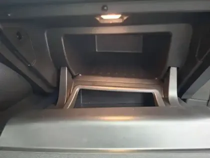 Photo 25 Renault Captur  E-Tech full hybrid 145 ch