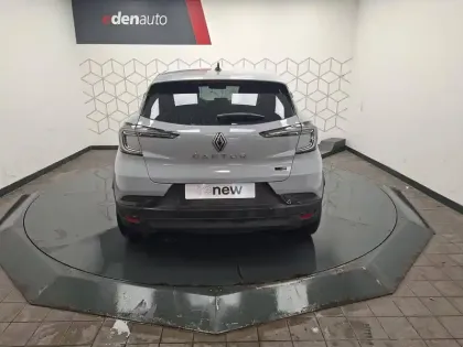 Photo 7 Renault Captur  E-Tech full hybrid 145 ch