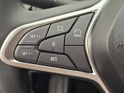 Photo 34 Renault Captur  E-Tech full hybrid 145 ch