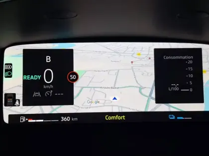 Photo 39 Renault Captur  E-Tech full hybrid 145 ch