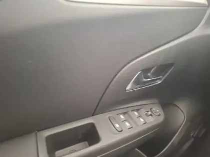 Photo 17 Opel Corsa  1.2 75 ch BVM5