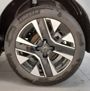 Photo 18 Peugeot 208  Hybrid 110 e-DCS6