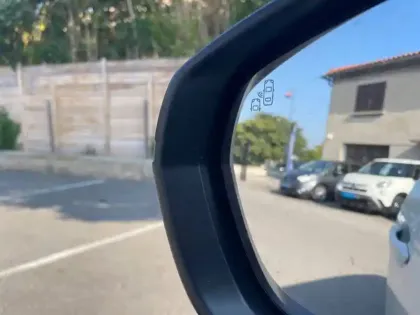 Photo 26 Peugeot 3008  Hybrid 225 e-EAT8