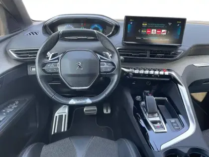 Photo 9 Peugeot 3008  Hybrid 225 e-EAT8