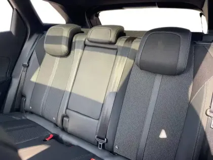 Photo 19 Peugeot 3008  Hybrid 225 e-EAT8